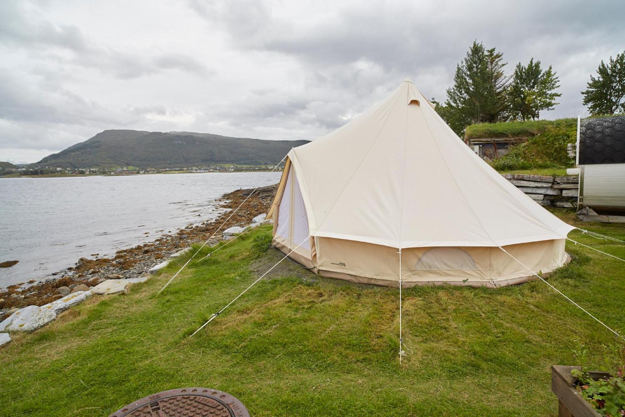 Sandtorgholmen Glamping Exterior photo